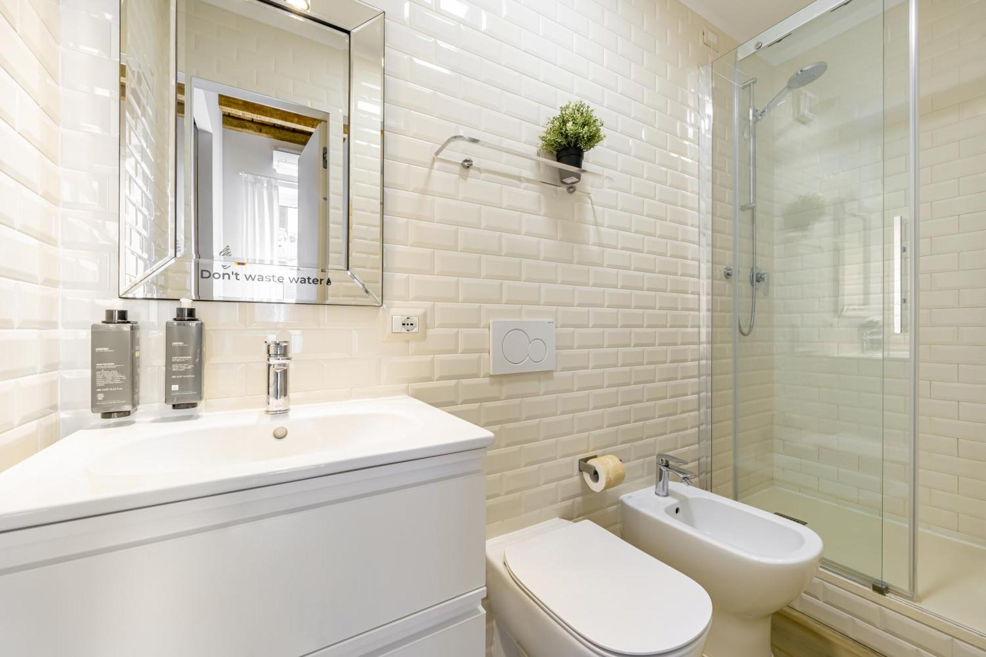 Relstay - Navigli - 1Br มิลาน ภายนอก รูปภาพ